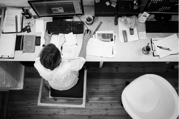機能の20%しか使わないのに、費用は100%支払う?「隠れたコスト」を考慮して正しいリモートシステムを選ぶ